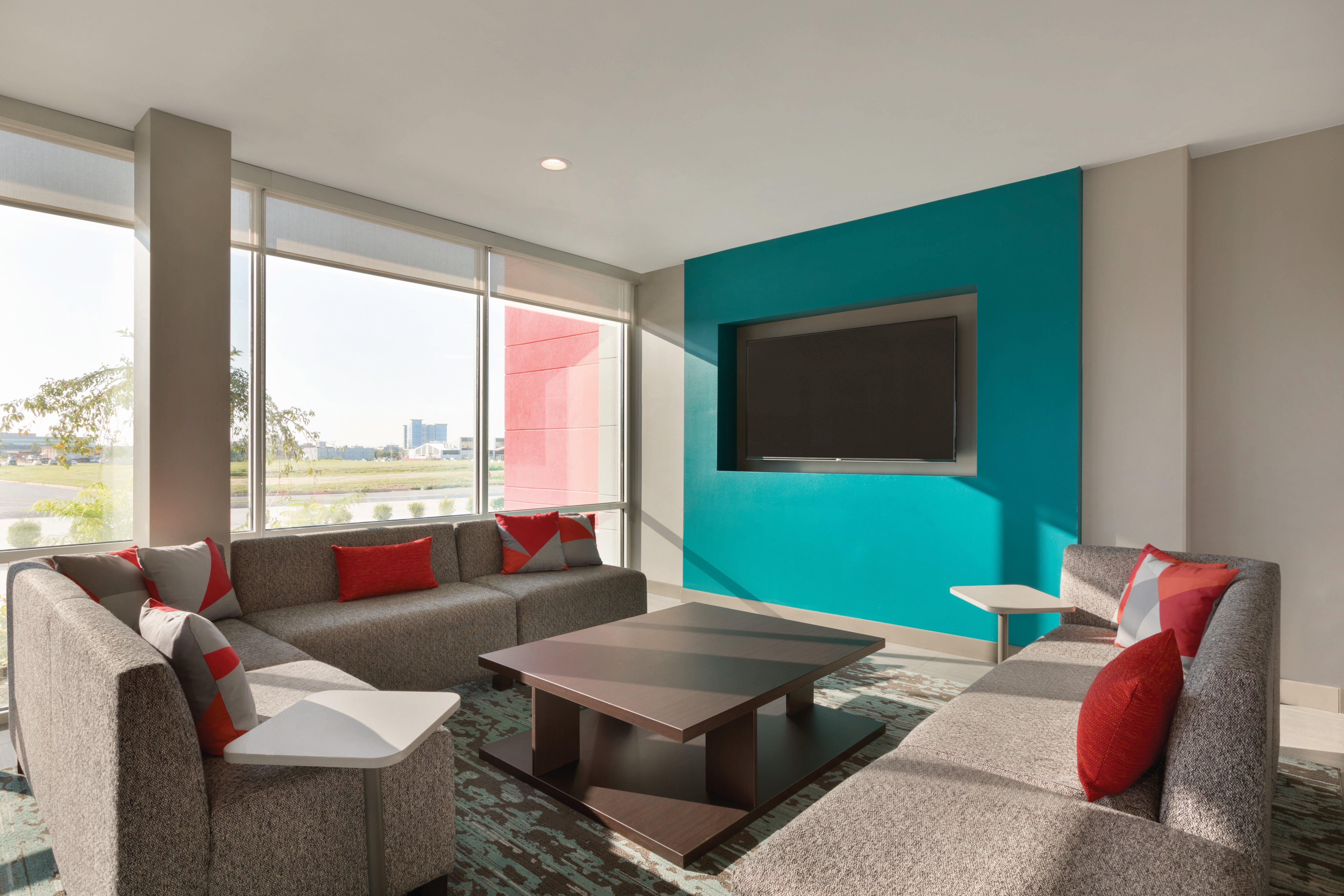 Avid Hotel Tulsa South - Medical District By Ihg Exterior foto